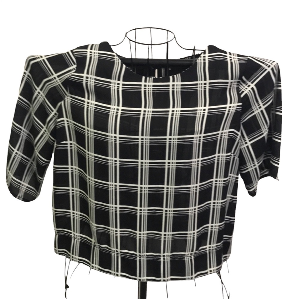 Bobeau Black & White Window Pane Design Blouse